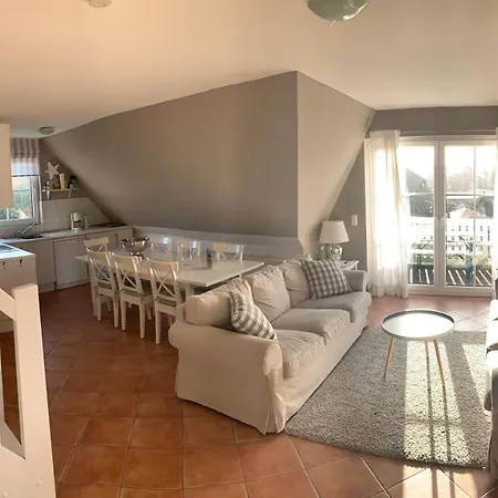 Apartmán Ferienwohnung Wassermann, Dachgeschoss Uber 2 Etagen Mit Balkon